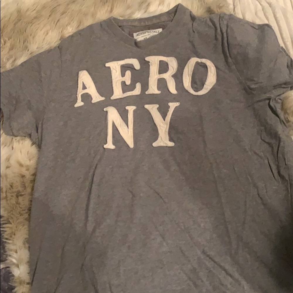 Aeropostale t shirt
